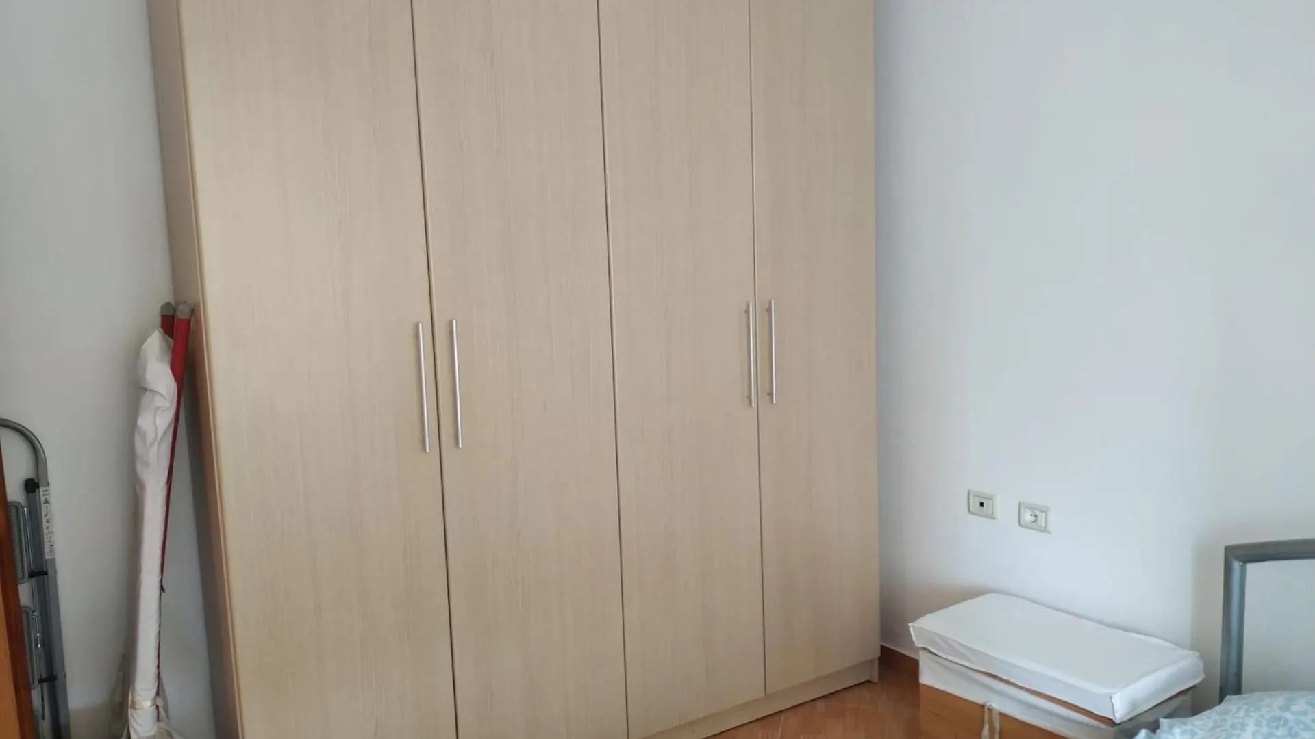 Flori Apartment Golem  Albanien